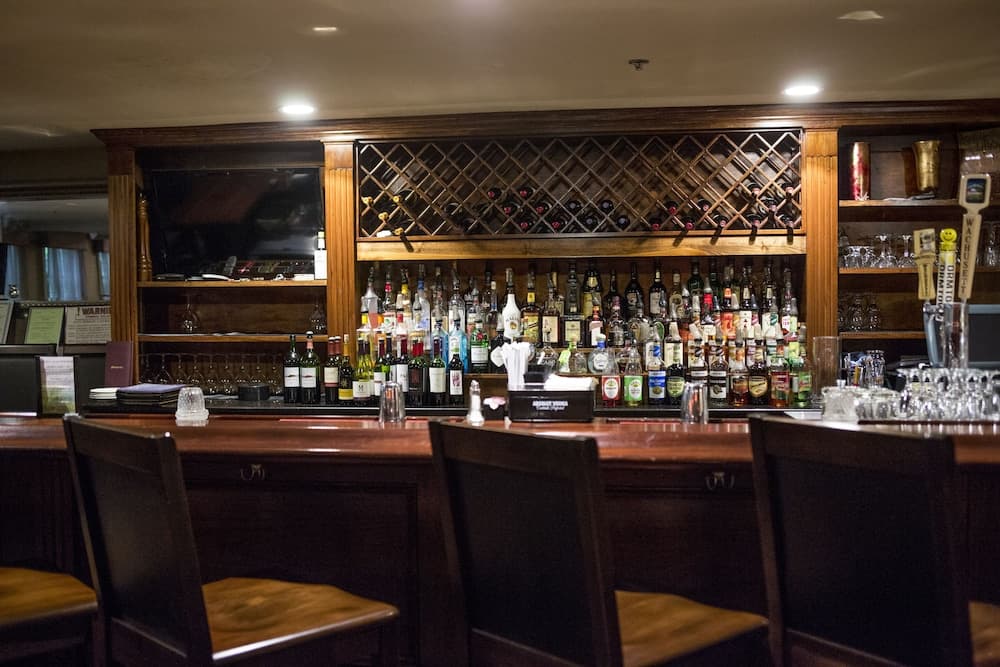 Chocksett Inn and Restaurant gallery photo in Sterling — image 5
