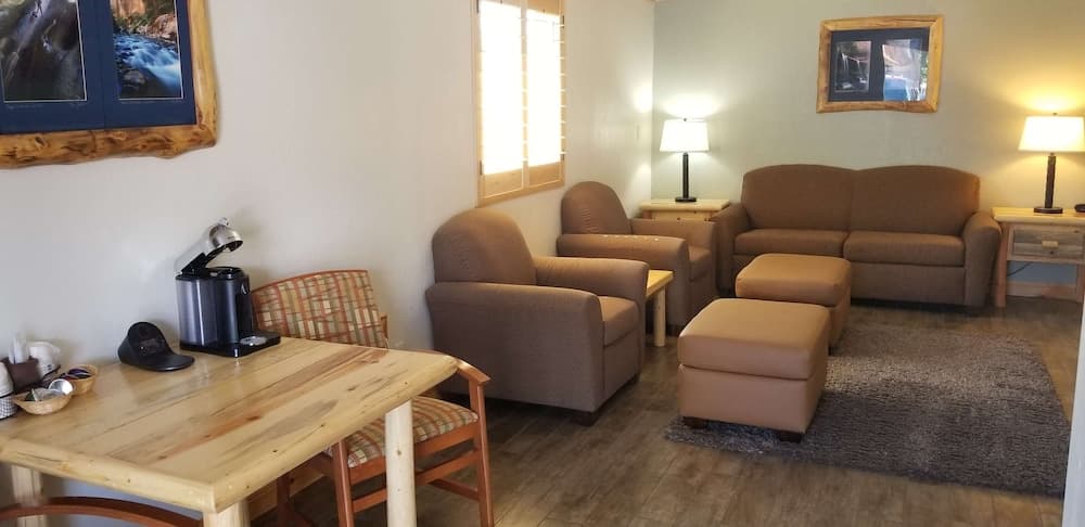 Best Western East Zion Thunderbird Lodge gallery photo in Orderville, UT — image 9