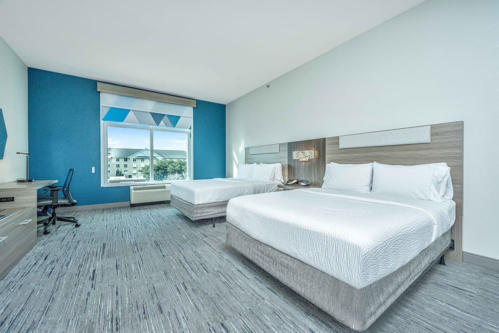 Holiday Inn Express & Suites Charleston Arpt-Conv Ctr Area gallery photo in North Charleston, SC — image 21