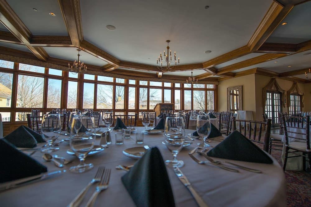 The Grand at Bedford Village Inn gallery photo in Bedford — image 28