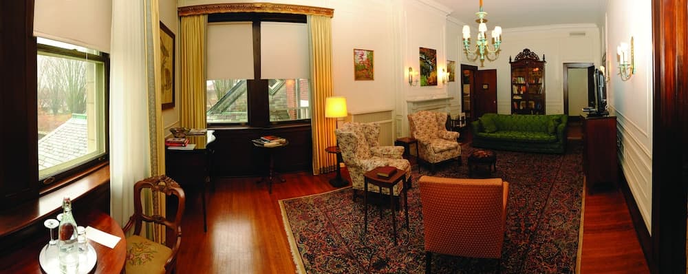 The Inn at Irwin Gardens gallery photo in Columbus, IN — image 4