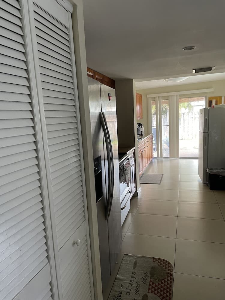 Cozy Guest House Florida Sunrise gallery photo in Sunrise, FL — image 8