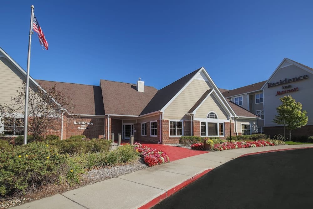 Residence Inn By Marriott Flint gallery photo in Flint, MI — image 12