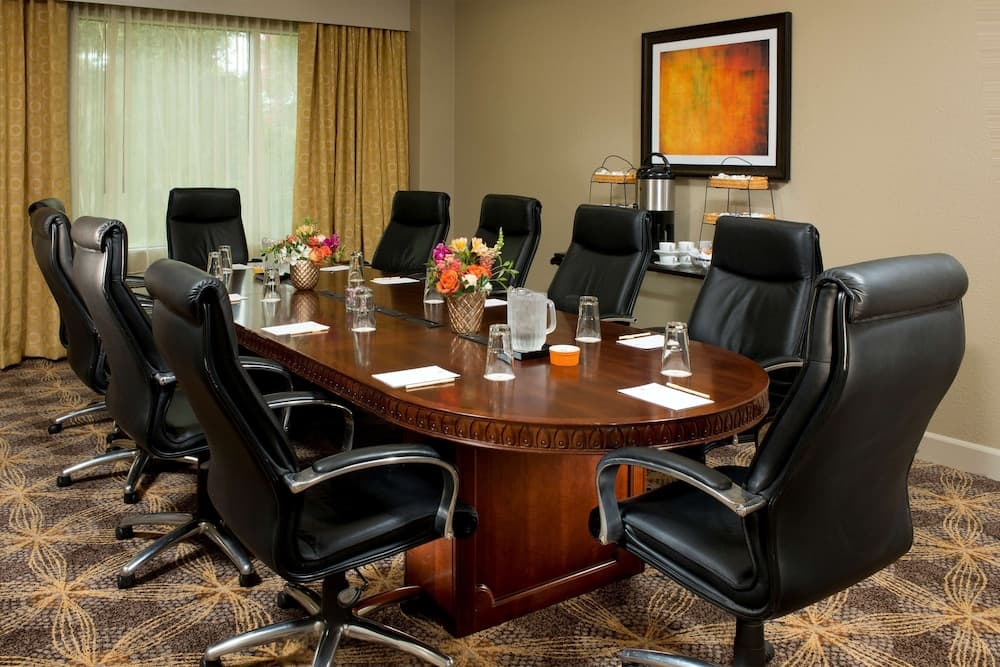 DoubleTree by Hilton Hotel Lafayette gallery photo in Lafayette, LA — image 33