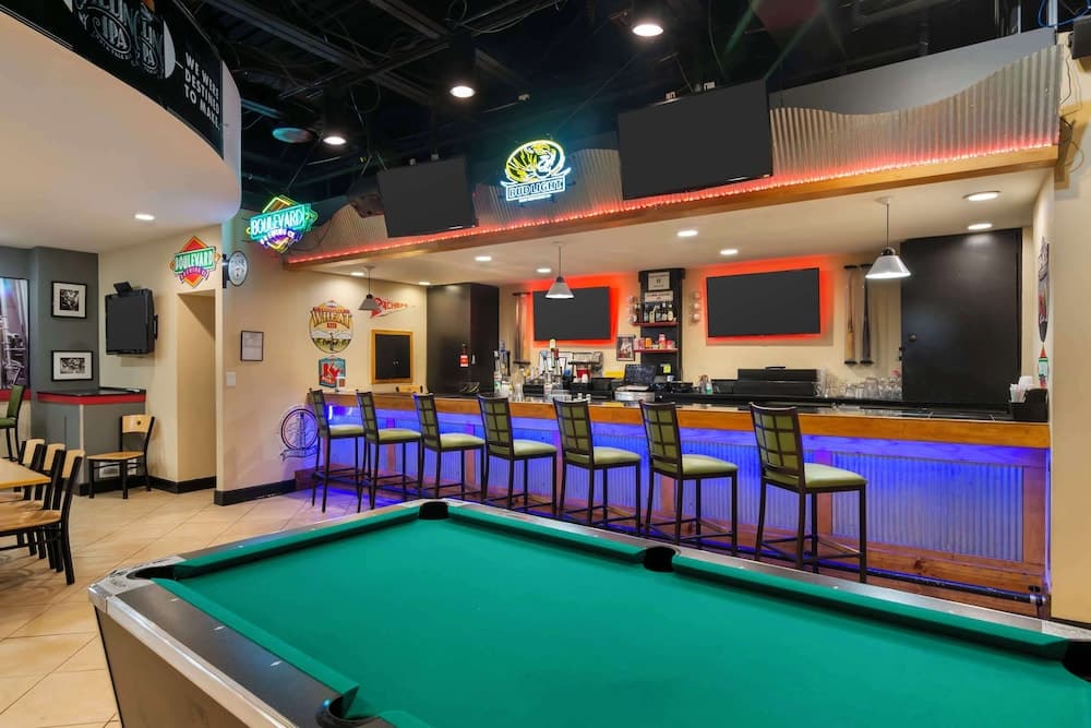 Best Western Plus Kansas City Sports Complex Hotel gallery photo in Kansas City, MO — image 34