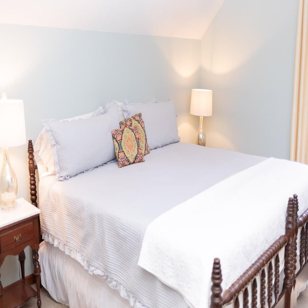 Autumn Woods Lodge property views in Grovetown, GA — gallery photo 3