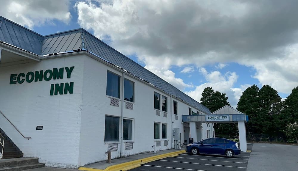 Economy Inn of Greenville, NC featured exterior or lobby in Greenville, NC — similar hotel