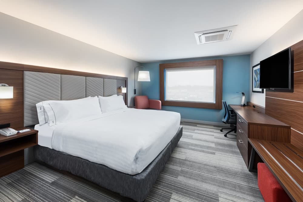 Holiday Inn Express & Suites West Plains Southwest by IHG property views in West Plains, MO — gallery photo 3