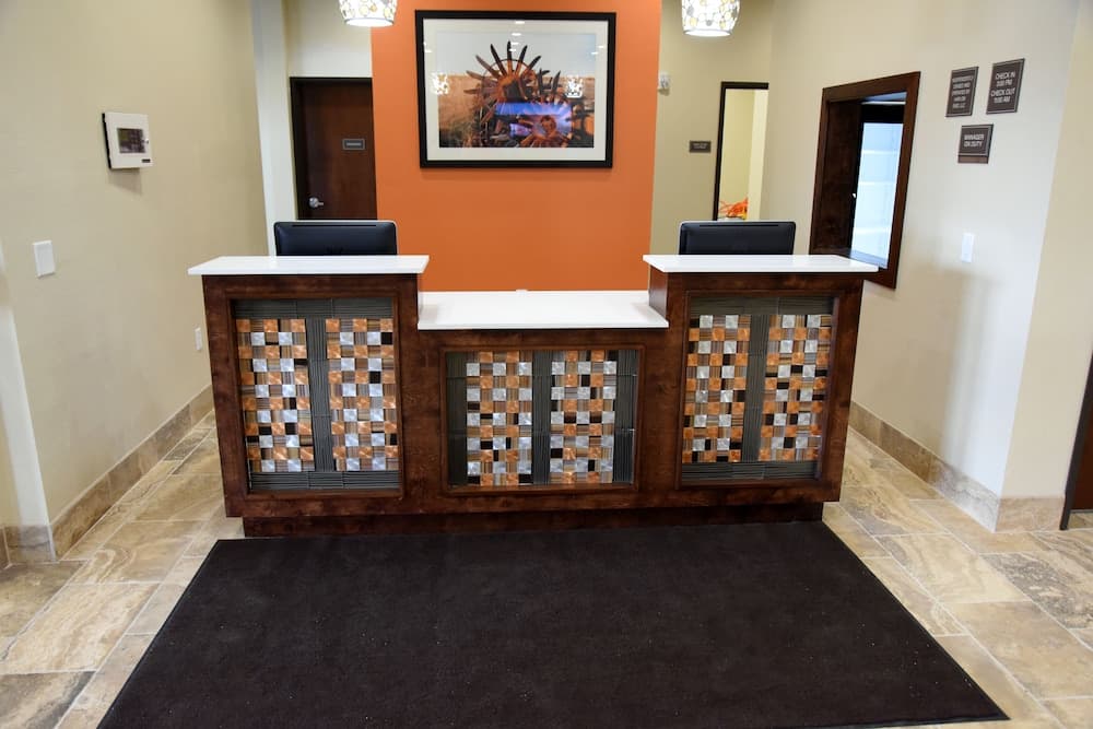 Home Away Suites property views in Enid, OK — gallery photo 3