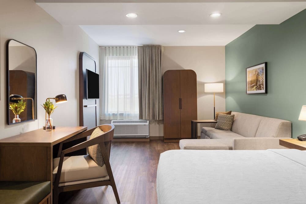 La Quinta Inn And Suites By Wyndham Lincoln gallery photo in Lincoln, CA — image 40