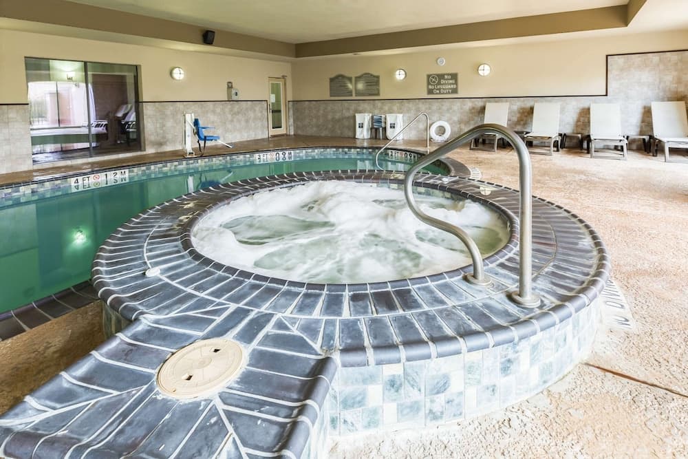 Comfort Suites Beaumont I-10 gallery photo in Beaumont, TX — image 5