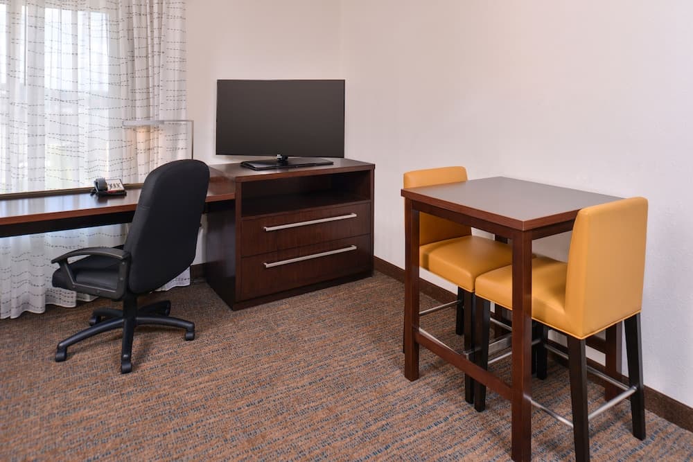 Residence Inn Cedar Rapids South gallery photo in Cedar Rapids, IA — image 43
