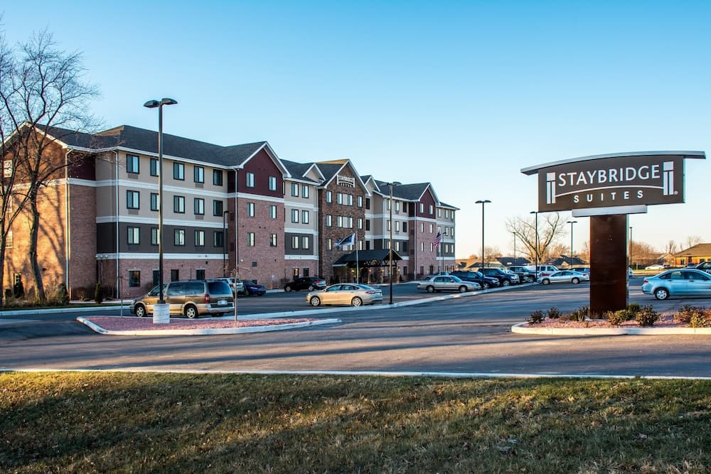 Staybridge Suites Schererville by IHG — hotel in Schererville, Indiana