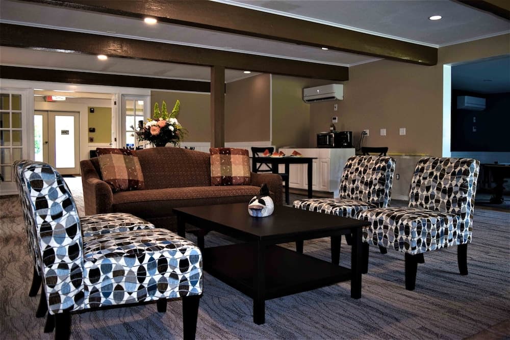 Lake Wentworth Inn gallery photo in Wolfeboro — image 22