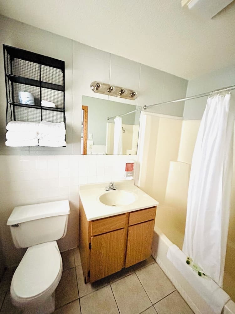 Silver Sands Hotel & Resort gallery photo in Mears, MI — image 31