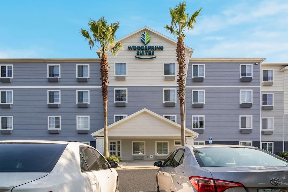 WoodSpring Suites Jacksonville East 295 Cruise Port featured exterior or lobby in Jacksonville, FL — similar hotel