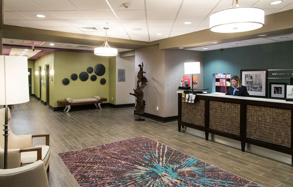 Hampton Inn & Suites Gulfport I-10 gallery photo in Gulfport, MS — image 77