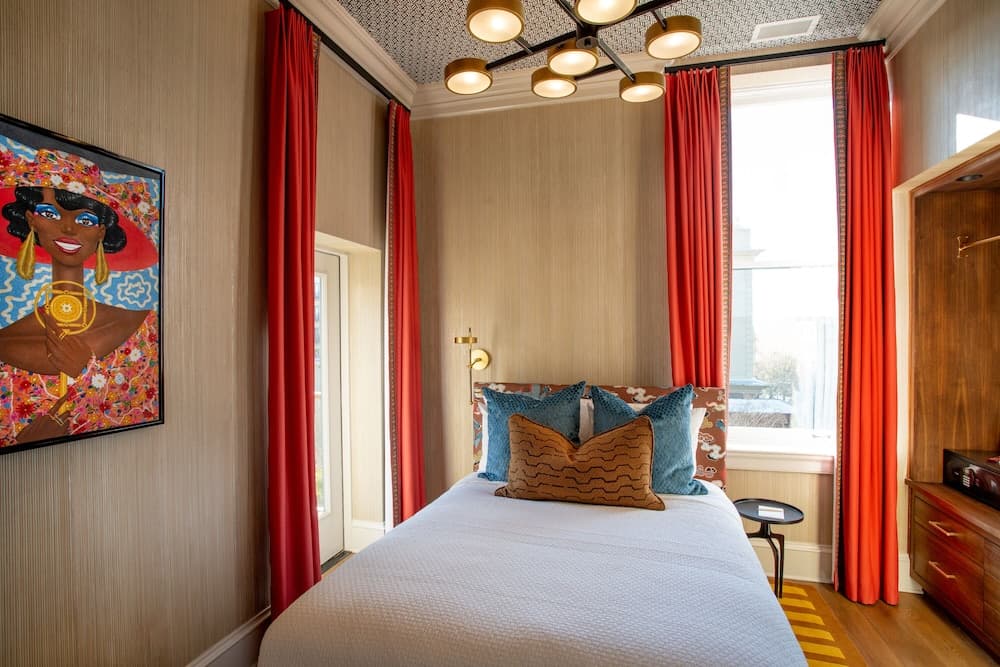 The Bell Athens by Kasa Living gallery photo in Athens, GA — image 20