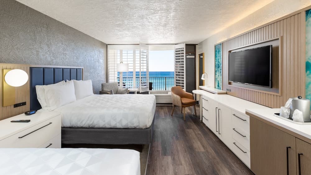 Holiday Inn Resort Panama City Beach by IHG gallery photo in Panama City Beach, FL — image 128