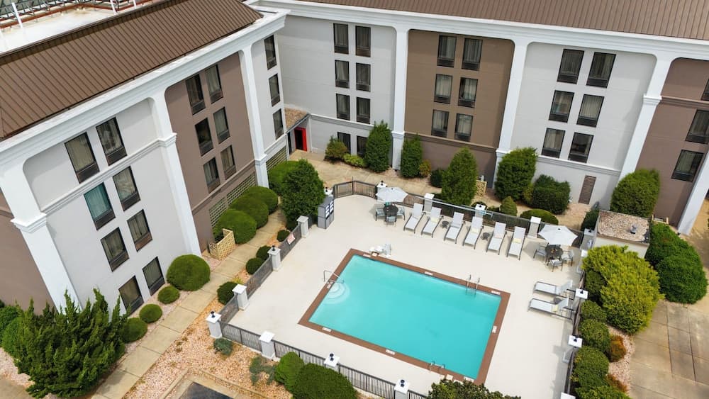 Holiday Inn Express Burlington by IHG gallery photo in Burlington, NC — image 26