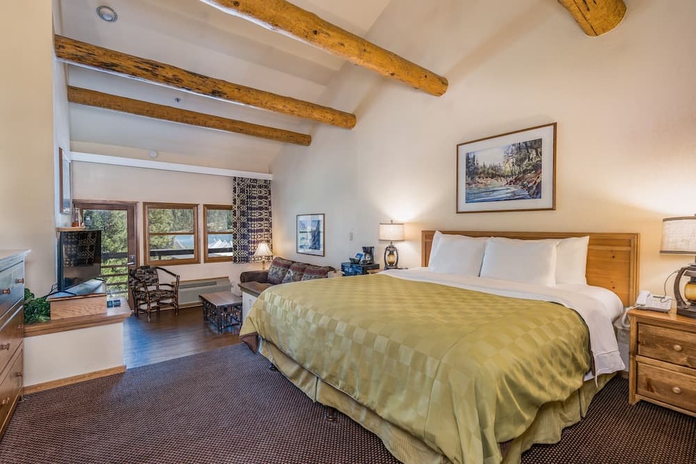 The Pines Resort property views in Bass Lake, CA — gallery photo 3