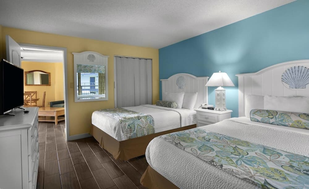 Monterey Bay Suites interior in Myrtle Beach, SC — gallery photo 2