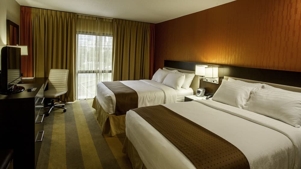 Wyndham Rochester Downtown interior in Rochester, NY — gallery photo 2
