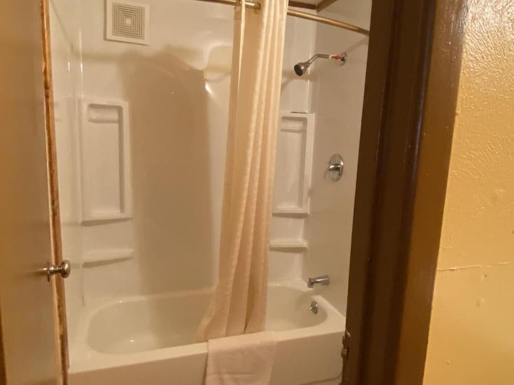 Rodeway Inn property views in Post, TX — gallery photo 3