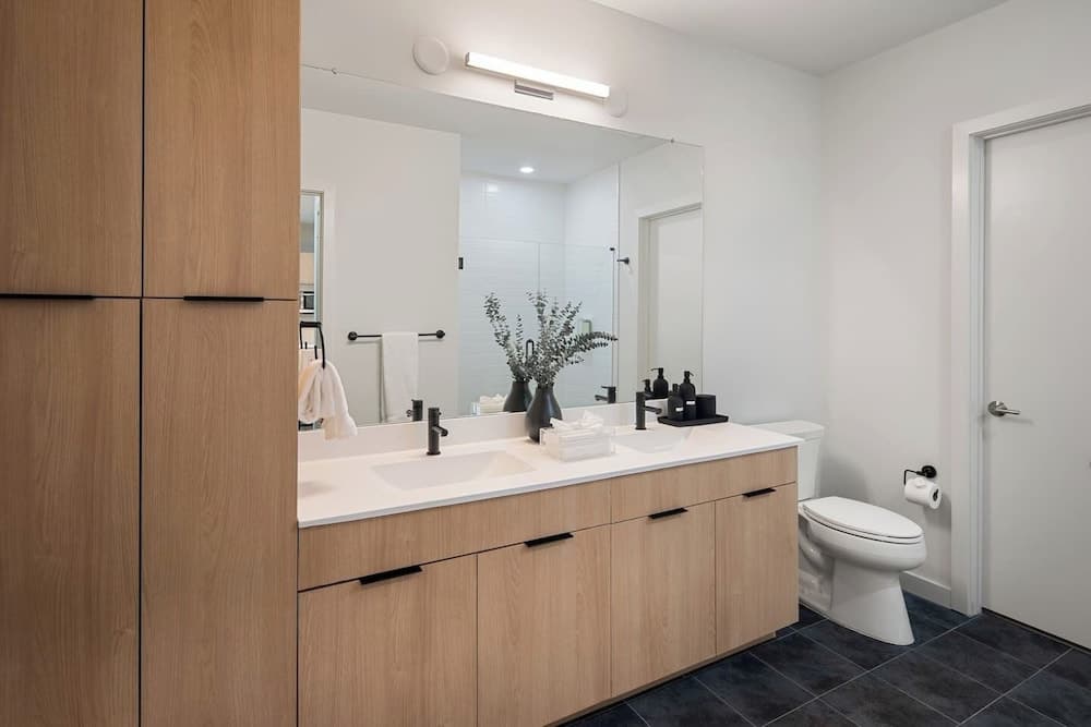 Luxury Furnished Apartments by Hyatus Downtown at Yale gallery photo in New Haven, CT — image 35