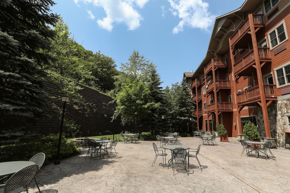 Kaatskill Mountain Club & Condos by Vail Resorts gallery photo in Hunter — image 6