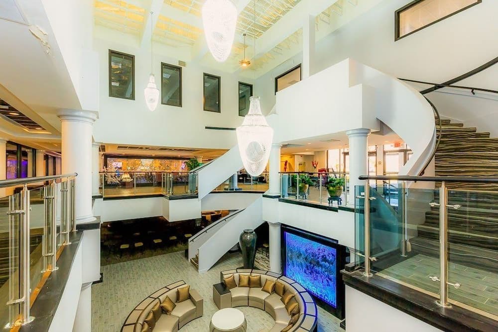 Regalia Hotel & Conference Center property views in Lake Ozark, MO — gallery photo 3