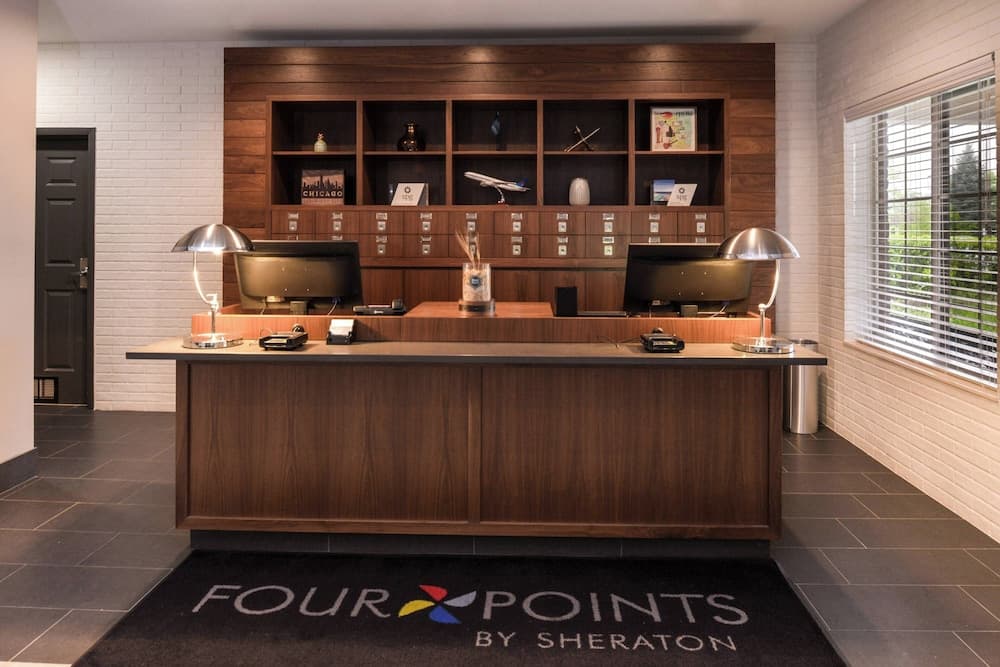 Four Points by Sheraton Mt Prospect O'Hare featured exterior or lobby in Mount Prospect, IL — similar hotel