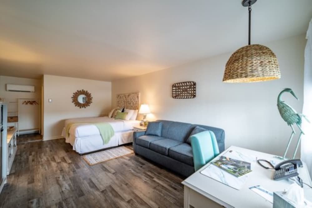 Ocean Glass Inn gallery photo in Rehoboth Beach, DE — image 26