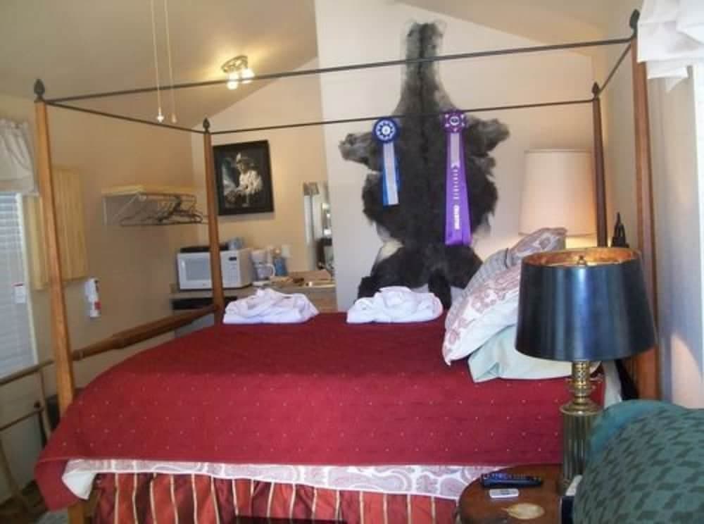 Old Irish Inn gallery photo in Denton, TX — image 23