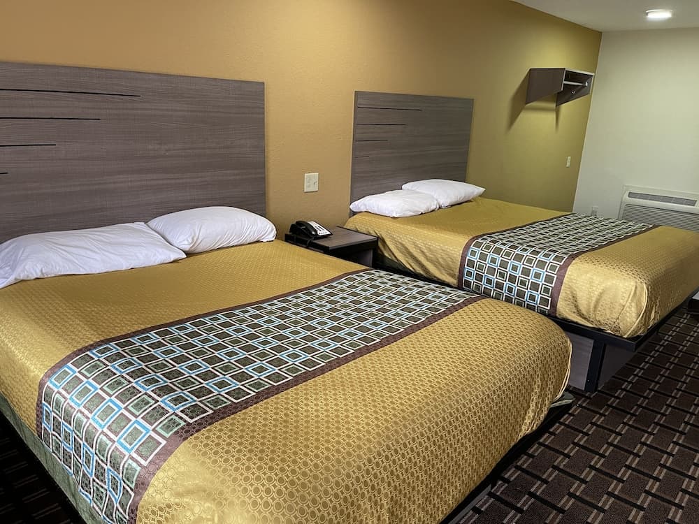 Americas Best Value Inn Alexandria property views in Alexandria, LA — gallery photo 3