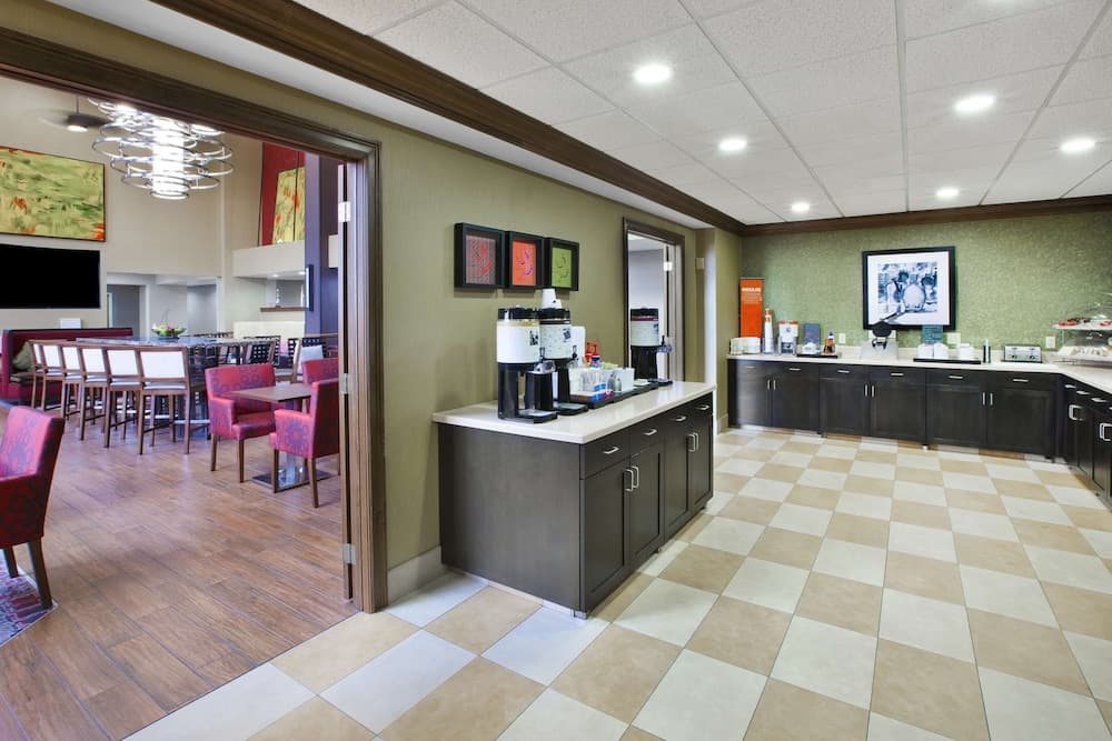 Hampton Inn & Suites Springboro/Dayton Area South property views in Springboro, OH — gallery photo 3