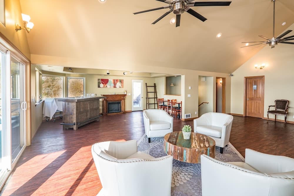 Camano Island Inn gallery photo in Camano Island, WA — image 28