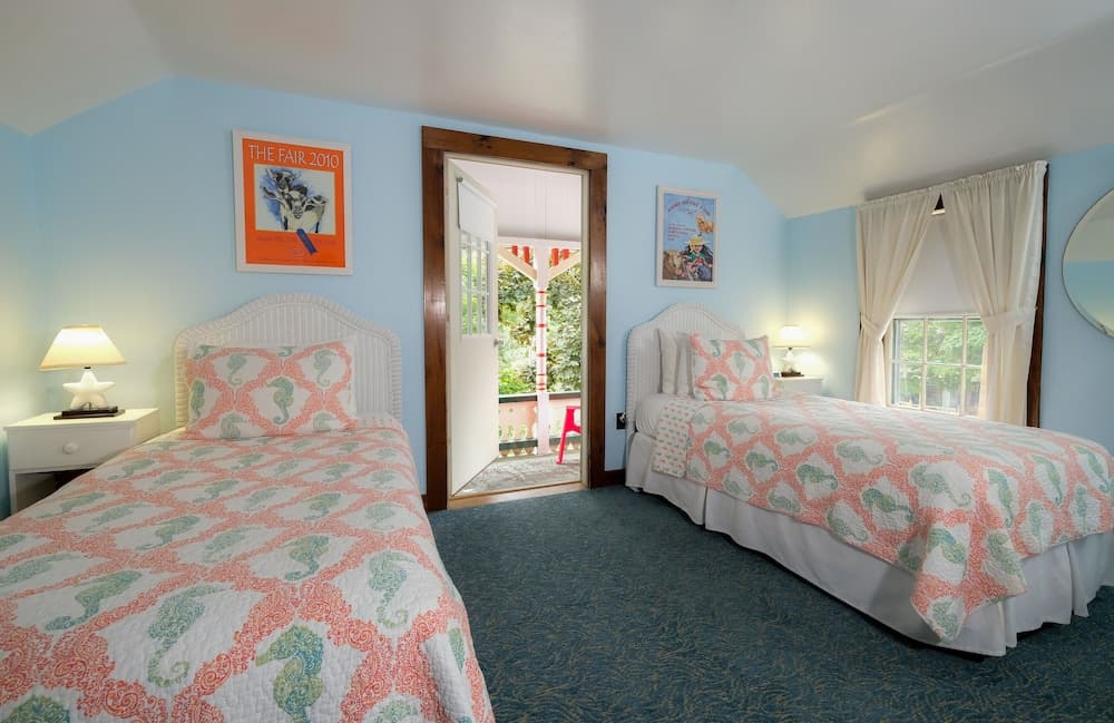 Pequot Hotel gallery photo in Oak Bluffs, MA — image 20