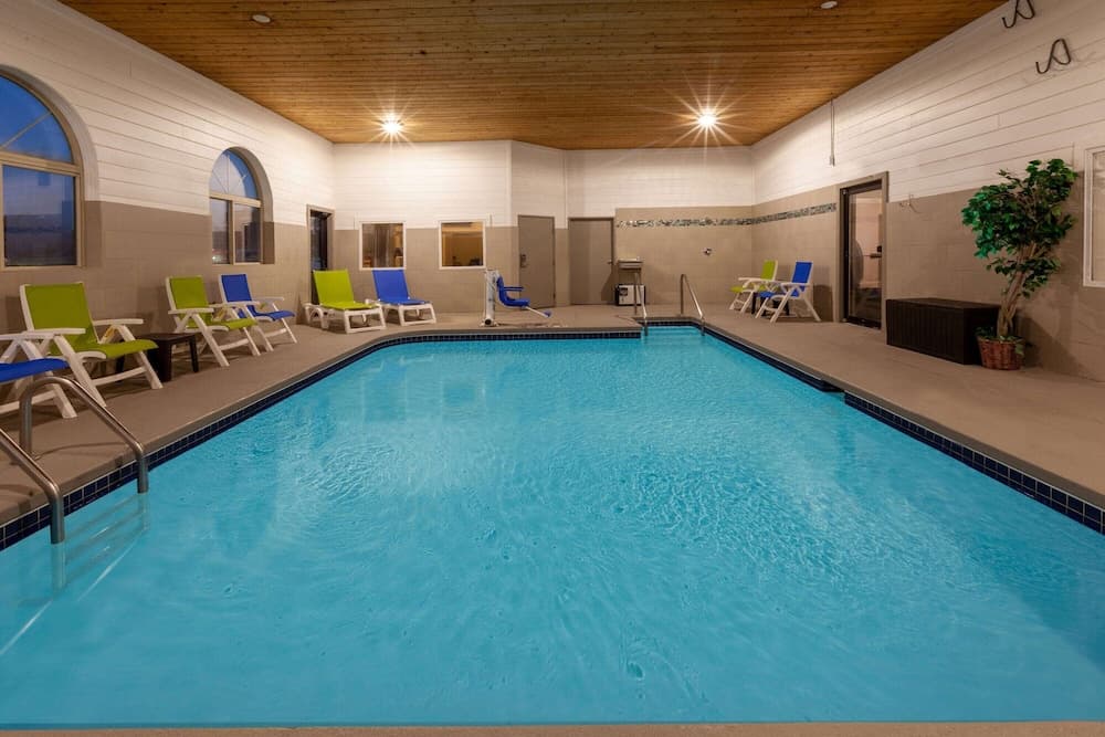 Days Inn by Wyndham Sturtevant / Racine / Mount Pleasant gallery photo in Mount Pleasant, WI — image 28