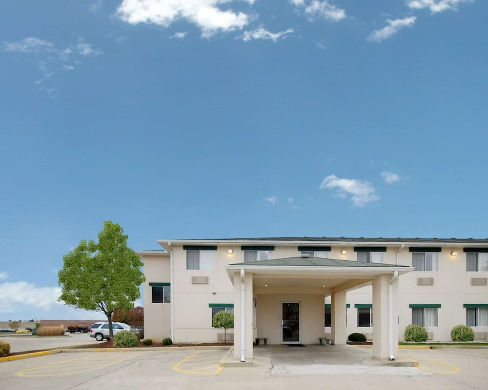 Quality Inn Dayton North - Vandalia — hotel in Dayton, Ohio