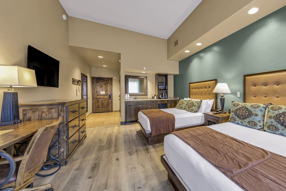 The Murieta Inn & Spa property views in Sloughhouse, CA — gallery photo 3