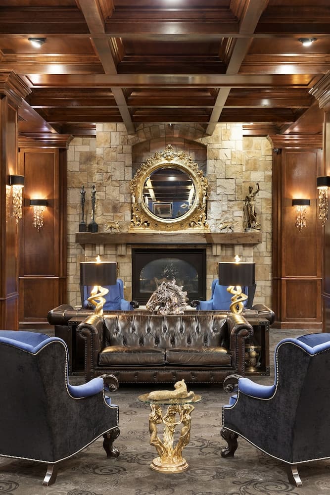 Des Lux Hotel gallery photo in Des Moines, IA — image 15