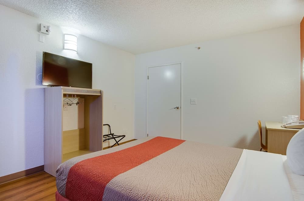 Motel 6 Tacoma, WA - South gallery photo in Tacoma, WA — image 20