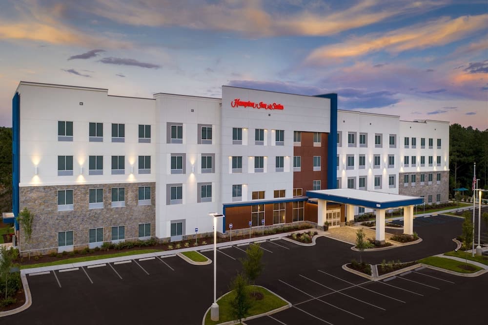 Hampton Inn & Suites Lexington Columbia featured exterior or lobby in Lexington, SC — similar hotel