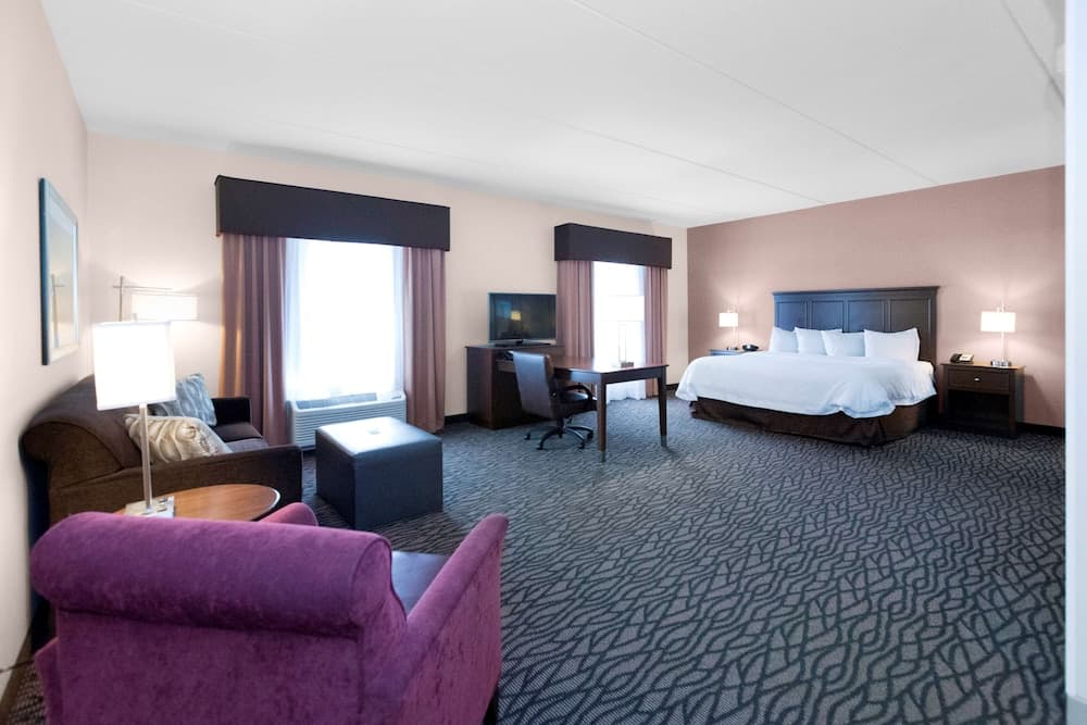 Hampton Inn Butler gallery photo in Butler, PA — image 14