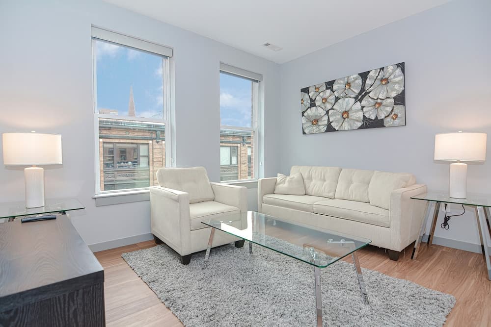 Global Luxury Suites Downtown Providence gallery photo in Providence, RI — image 75
