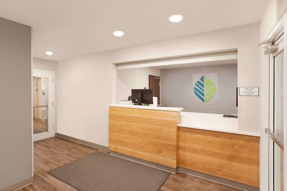 WoodSpring Suites West Monroe I-20 interior in West Monroe, LA — gallery photo 2