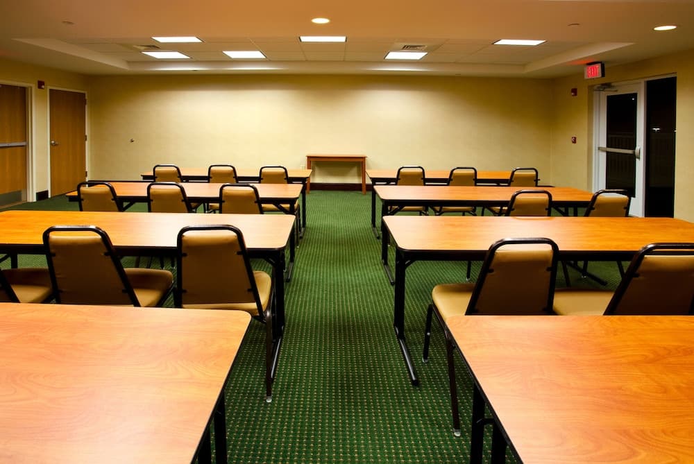 Holiday Inn Express Hotel & Suites Brooksville West by IHG gallery photo in Spring Hill, FL — image 13