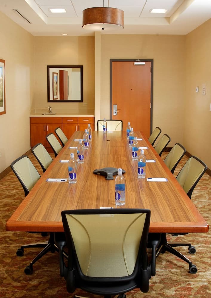 Hilton Garden Inn Cedar Falls gallery photo in Cedar Falls, IA — image 29