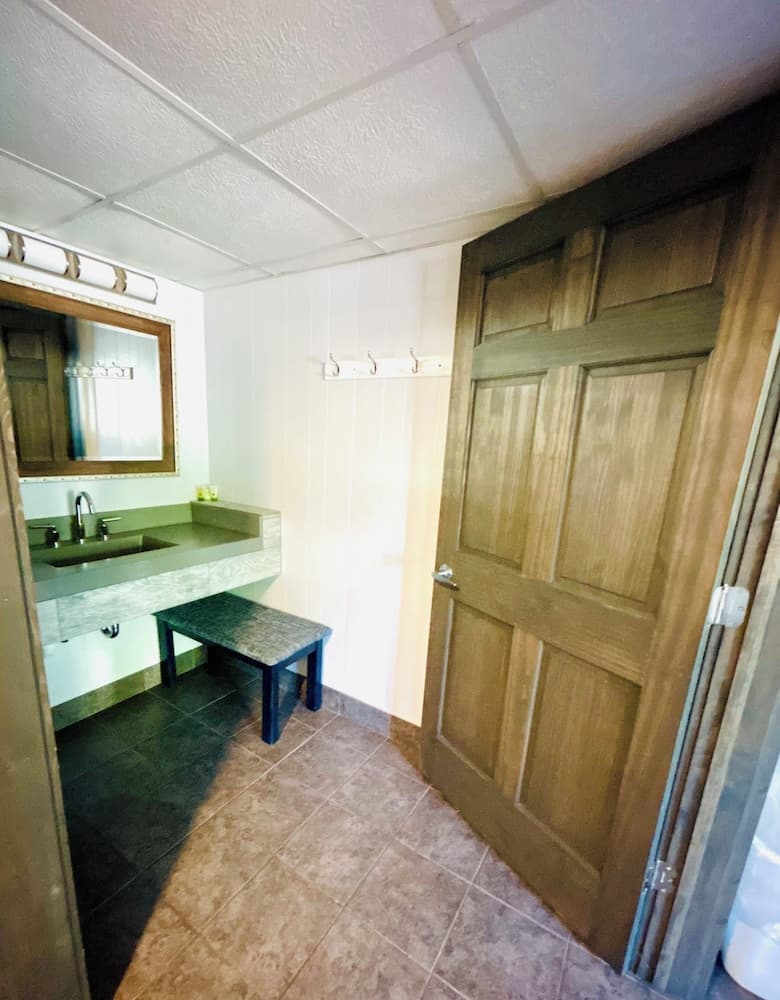 Silver Sands Hotel & Resort gallery photo in Mears, MI — image 21